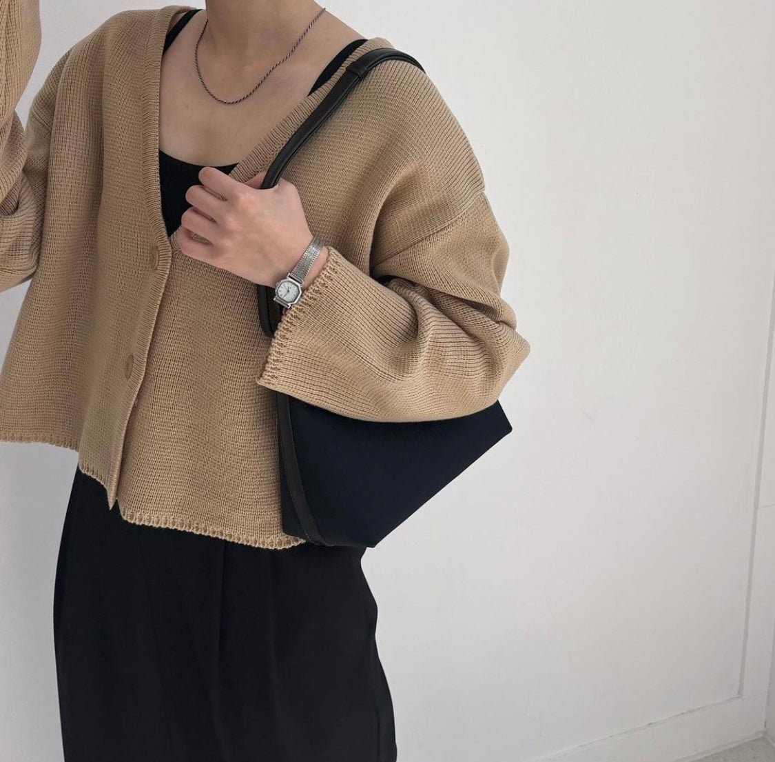 Loosen cropped cardigan